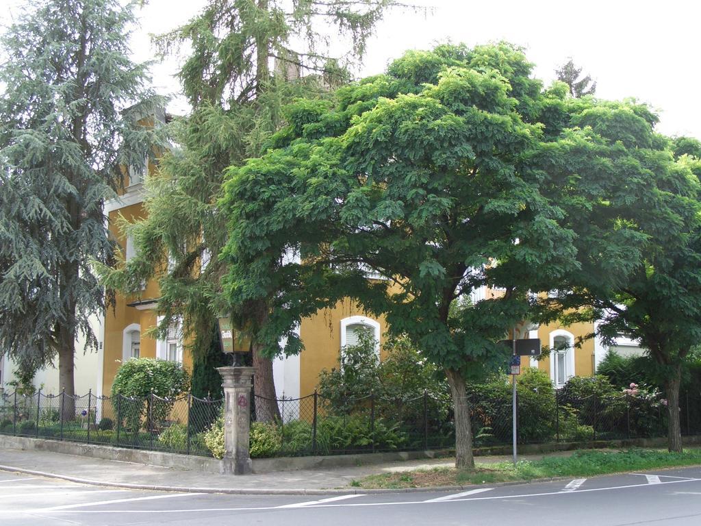 Hotel Villa Glas Erlangen Exterior photo